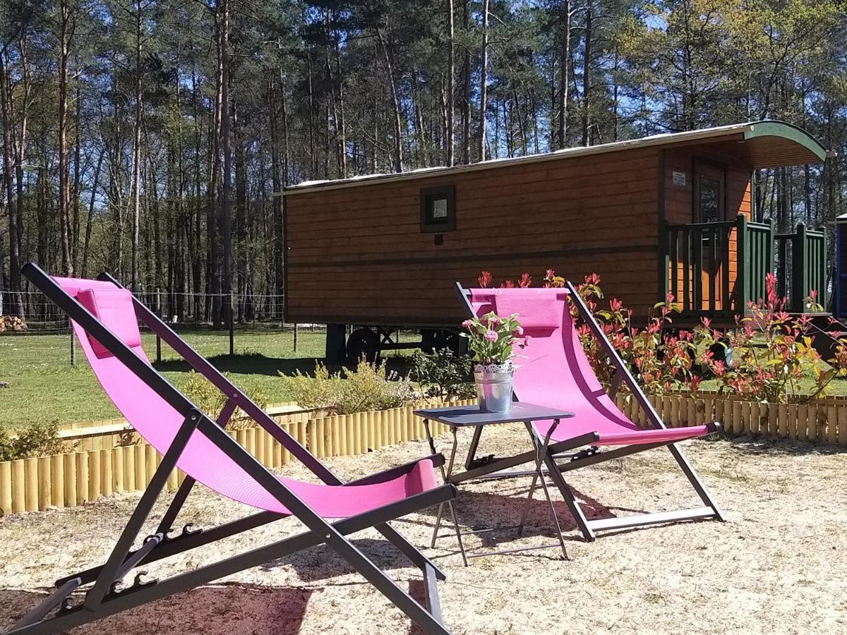 Roulottes Du Chalet Des Pins Rougeou Экстерьер фото